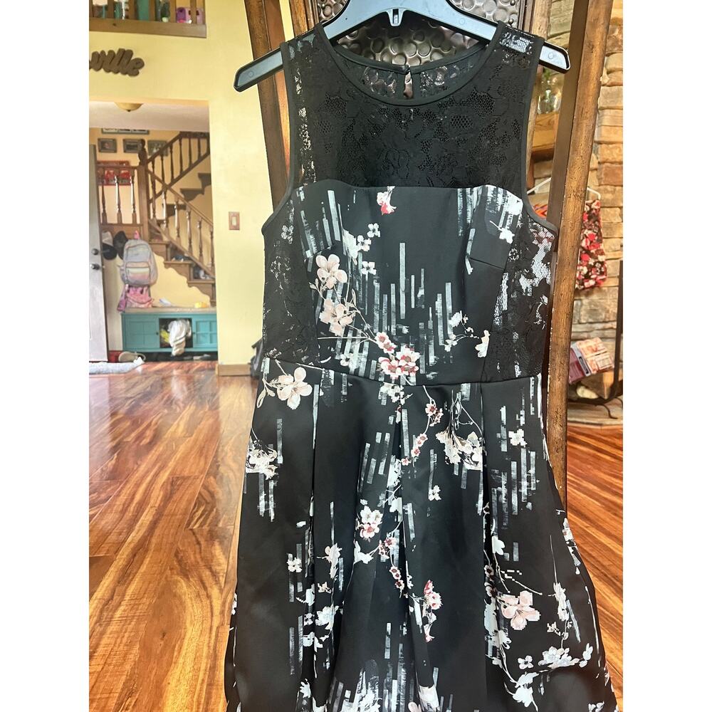 White House Black Market Dress